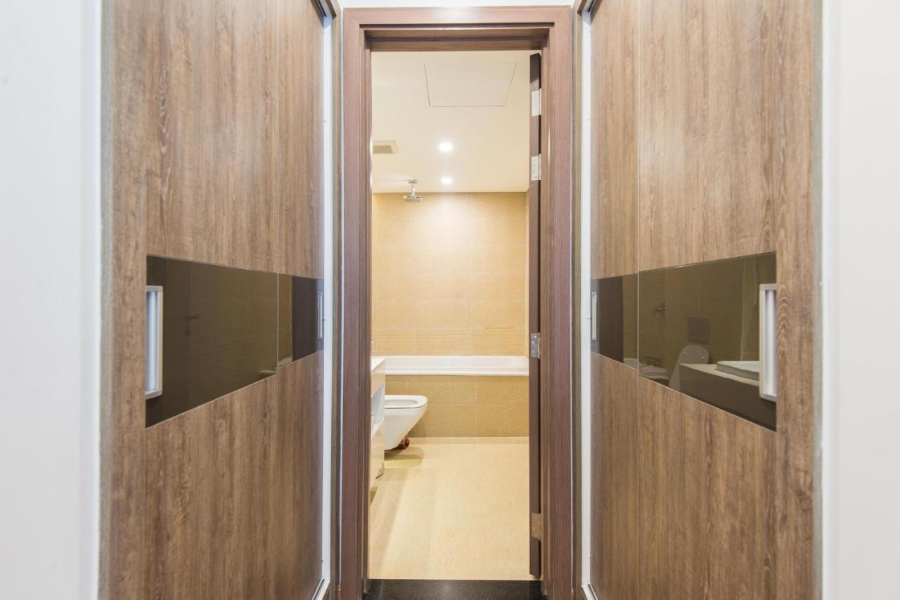 Premium Apartment Vinhomes Metropolis Badinh Hanoi Esterno foto